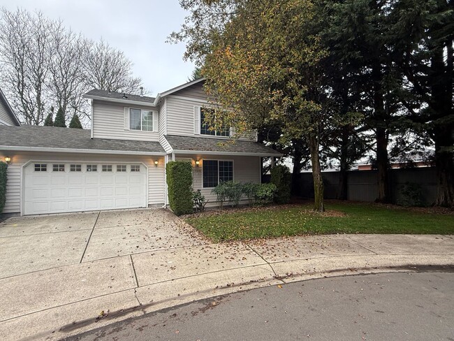 property at 17501 SE 16th Cir