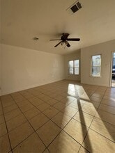 609 Martin Luther King Blvd in Elgin, TX - Building Photo - Building Photo