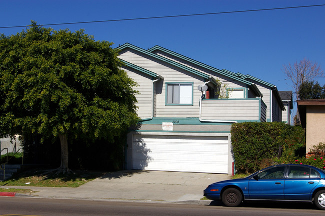 3708 National Ave in San Diego, CA - Foto de edificio - Building Photo