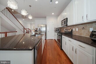 609 Hendrix Ave in Gaithersburg, MD - Building Photo - Building Photo
