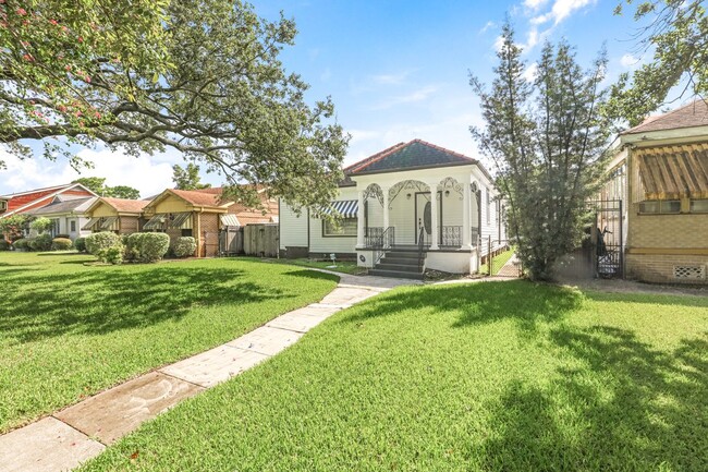 property at 4607 Elysian Fields Ave