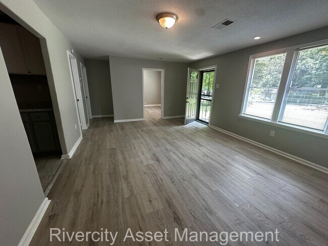 3063 Redbud Rd in Memphis, TN - Building Photo - Building Photo