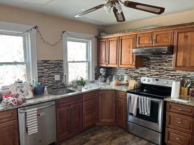 36 Boston Ave, Unit 1 in Somerville, MA - Building Photo - Building Photo