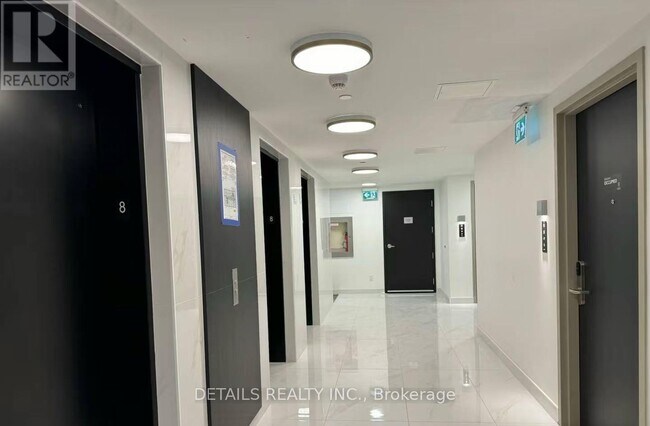 180 George St in Ottawa, ON - Building Photo - Building Photo