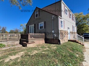 3425 S Dayton Ave in Muncie, IN - Building Photo - Building Photo