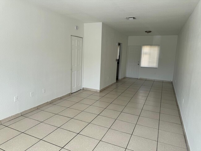 439 NW 84th St in Miami, FL - Building Photo - Building Photo