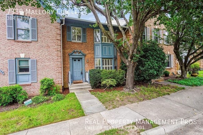 7330 Mallory Cir