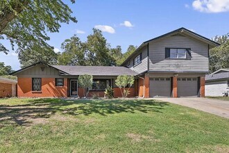 5720 Wharton Dr in Fort Worth, TX - Building Photo - Building Photo