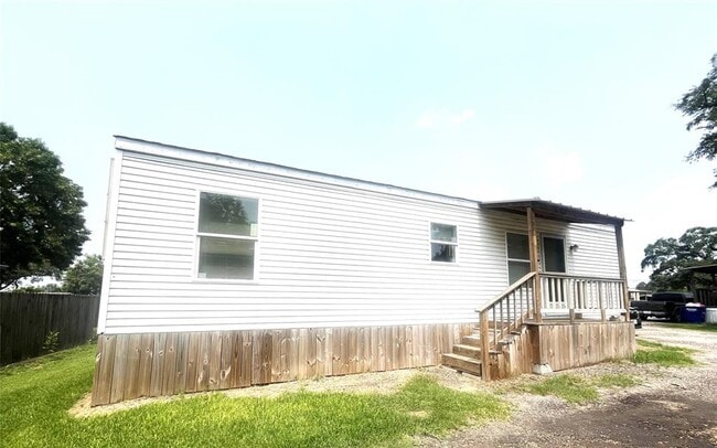 property at 108 S 7th St