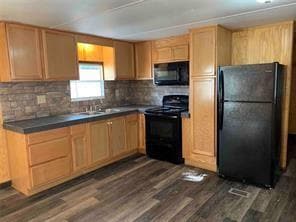 property at 1718 W Dumble St