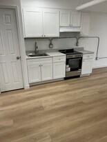 5565 Bonner Ave, Unit 12 in North Hollywood, CA - Building Photo