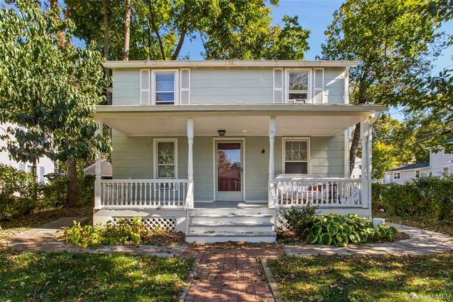 property at 36 Anderson Rd