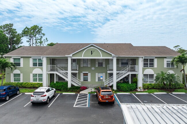 The Verandas at Quail Run in Naples, FL - Building Photo - Building Photo