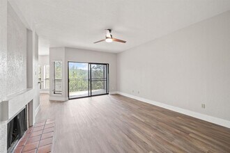 4711 Spicewood Springs Rd in Austin, TX - Building Photo - Building Photo