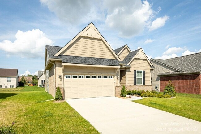 8389 Ardmoor Dr in Superior Township, MI - Building Photo - Building Photo