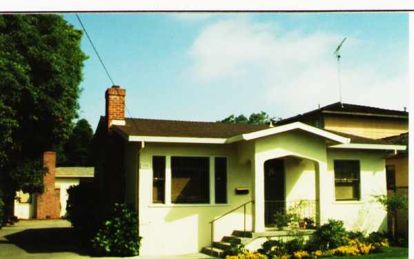 102-104 Hobart Ave in San Mateo, CA - Building Photo