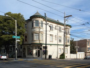 1695 Dolores St in San Francisco, CA - Building Photo - Building Photo