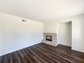 2022 Date St in Vista, CA - Building Photo - Building Photo