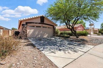11450 E Contessa St in Mesa, AZ - Foto de edificio - Building Photo