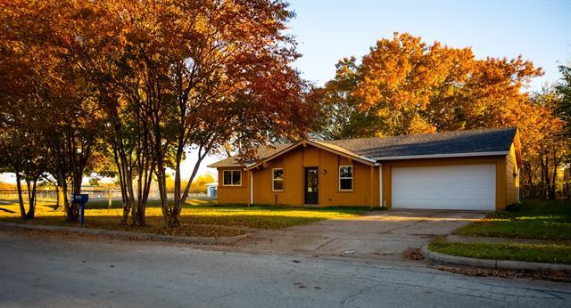 500 Breneman St in Hutchins, TX - Building Photo