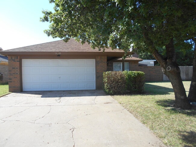 property at 5609 Dartmouth St