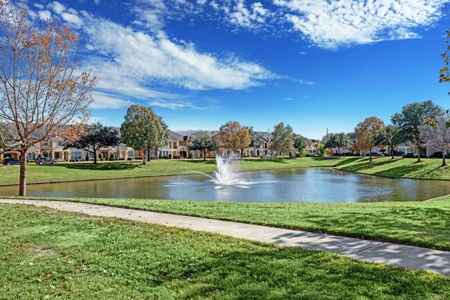 14470 Summerleaf Ln in Houston, TX - Building Photo - Building Photo