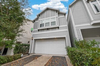 4413 Schuler St in Houston, TX - Building Photo - Building Photo