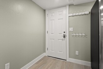4424 Francis Ave N in Seattle, WA - Building Photo - Building Photo