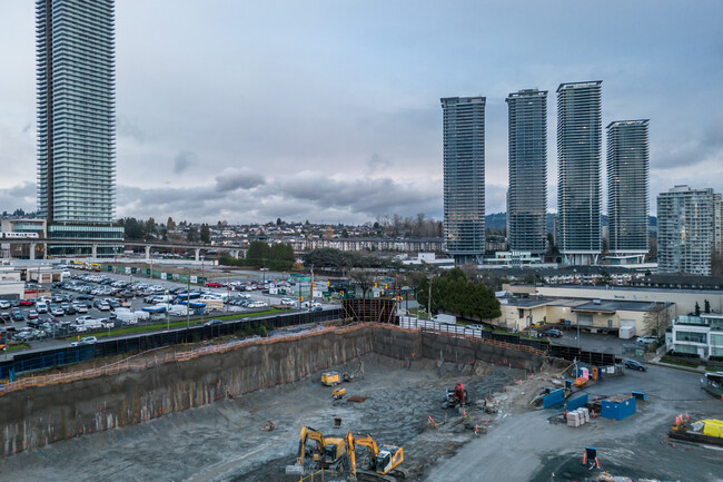 South Yards Building A in Burnaby, BC - Building Photo - Building Photo