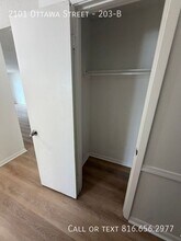 2101 Ottawa St in Leavenworth, KS - Building Photo - Building Photo