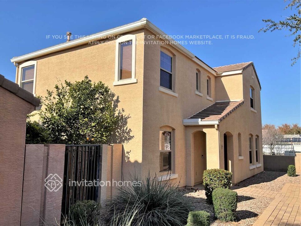 2768 E Megan St in Gilbert, AZ - Building Photo