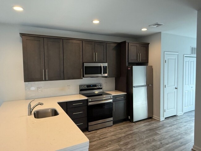 1332-1334 Genoa St in Bethlehem, PA - Building Photo - Building Photo