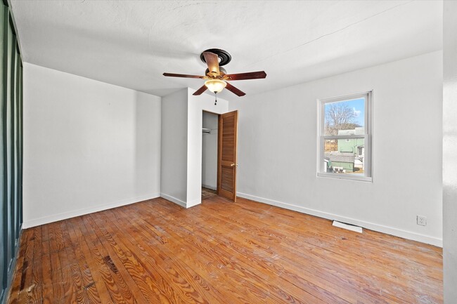 709 Milan Ave in Endicott, NY - Building Photo - Building Photo