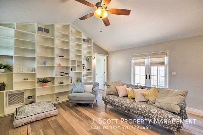 property at 2253 N 16th Ave