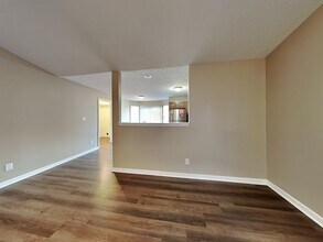 10447 Bellchime Ct in Indianapolis, IN - Foto de edificio - Building Photo