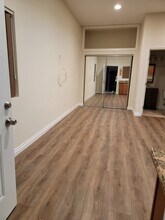 1010 Florence Pl, Unit HM in Glendale, CA - Foto de edificio - Building Photo