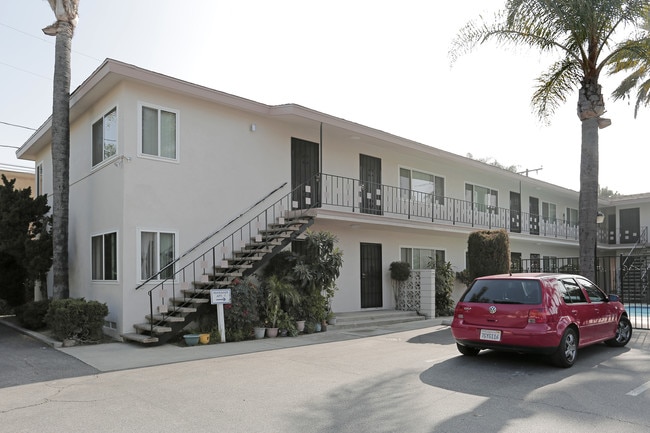 Sunset Palms Apartments
