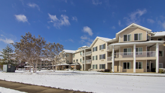 Jackson Oaks in Paducah, KY - Foto de edificio - Building Photo