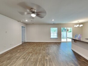 302 Crooked Pne Ct in Columbia, SC - Building Photo - Building Photo
