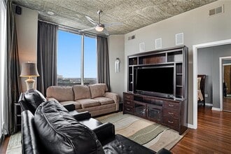 855 Peachtree St NE in Atlanta, GA - Building Photo - Building Photo