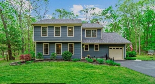 property at 46 North Dr