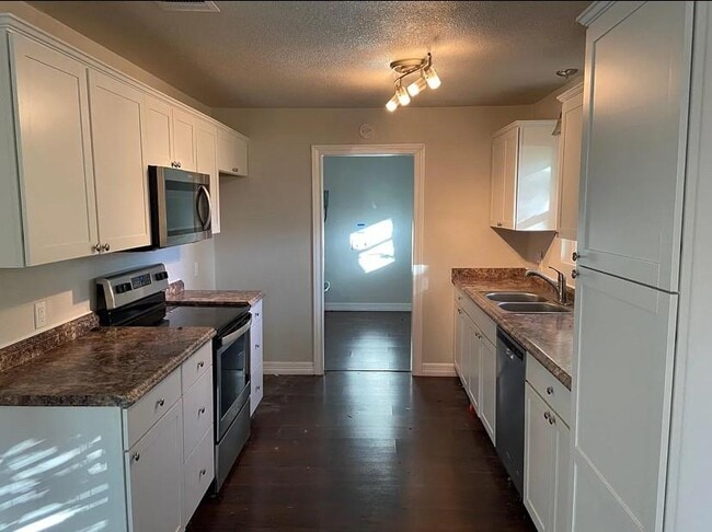 502 Chestnut St in Brazoria, TX - Building Photo - Building Photo