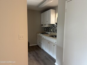 1105 Beaver Dam Rd in Point Pleasant, NJ - Building Photo - Building Photo
