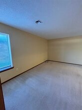 901 NE Tortoise Dr in Lawton, OK - Building Photo - Building Photo