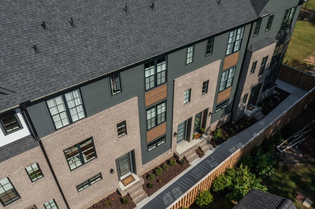 6 Hub St in Greenville, SC - Building Photo