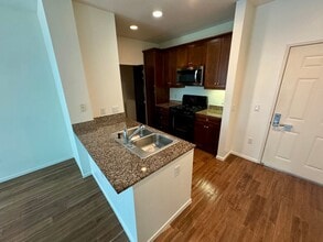 2273 Scholarship in Irvine, CA - Building Photo - Building Photo
