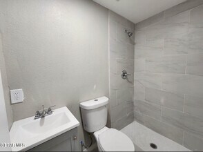 116 N Clark Dr in El Paso, TX - Building Photo - Building Photo