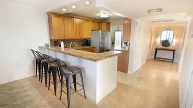 3100 N Course Ln, Unit 510 in Pompano Beach, FL - Building Photo - Building Photo