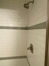 Toluca Tropics in Toluca Lake, CA - Building Photo - Building Photo