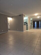 1819 Babcock Rd in San Antonio, TX - Building Photo - Building Photo